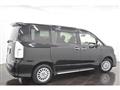 2013 Toyota Voxy