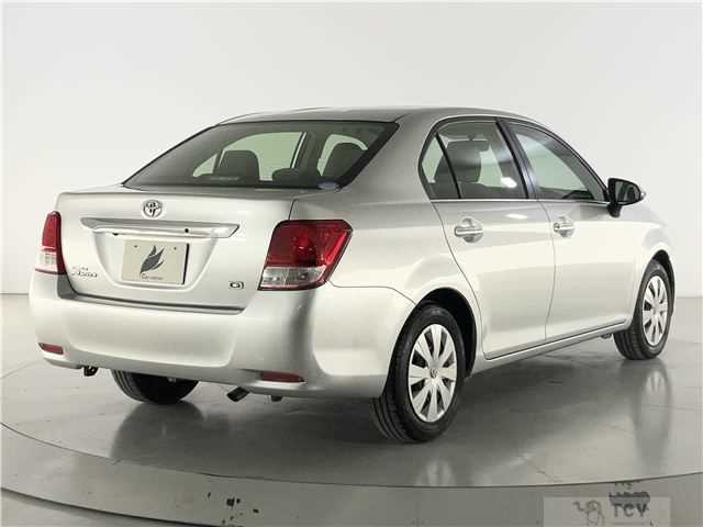 2013 Toyota Corolla Axio