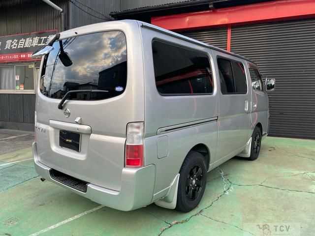 2005 Nissan Caravan Coach