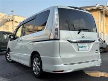 2013 Nissan Serena
