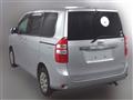 2013 Toyota Noah