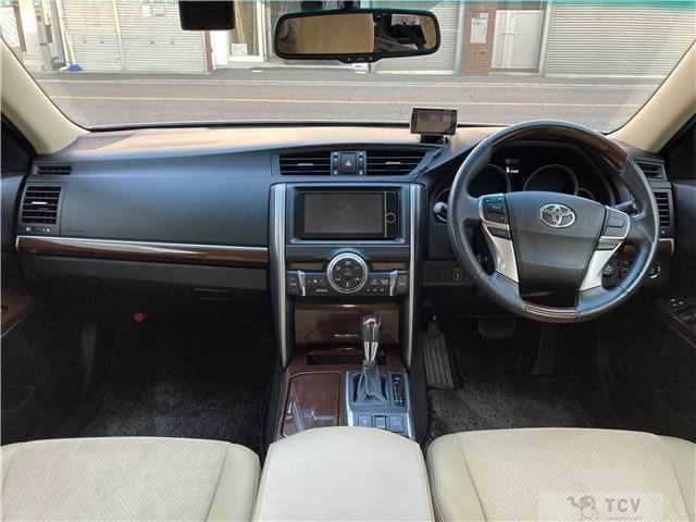 2012 Toyota Mark X