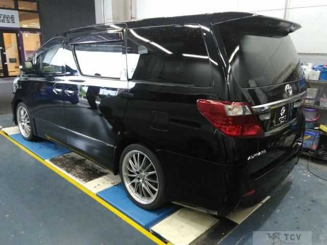 2014 Toyota Alphard