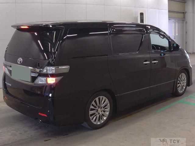 2010 Toyota Vellfire