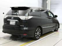 2013 Toyota Estima