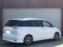 2013 Toyota Estima