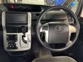 2010 Toyota Noah