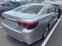 2013 Toyota Mark X
