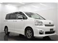 2013 Toyota Voxy
