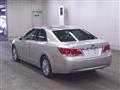 2013 Toyota Crown Hybrid