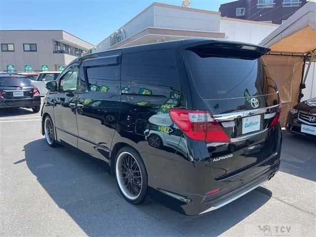 2012 Toyota Alphard