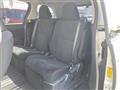 2013 Toyota Estima