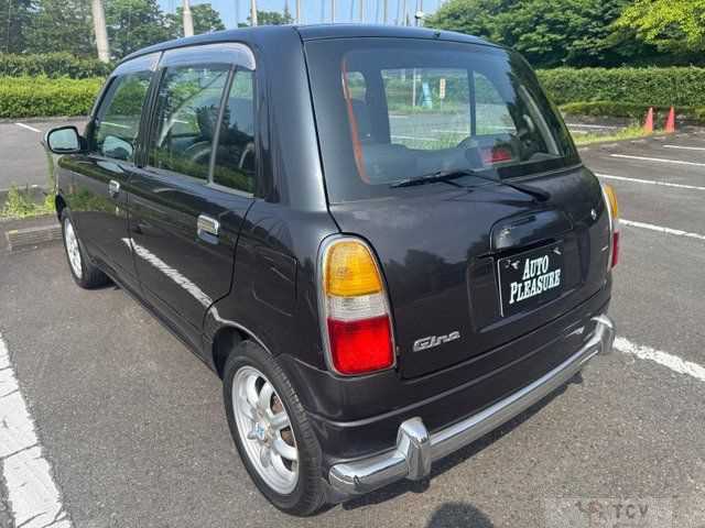1999 Daihatsu Mira Gino1000