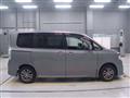 2013 Toyota Voxy