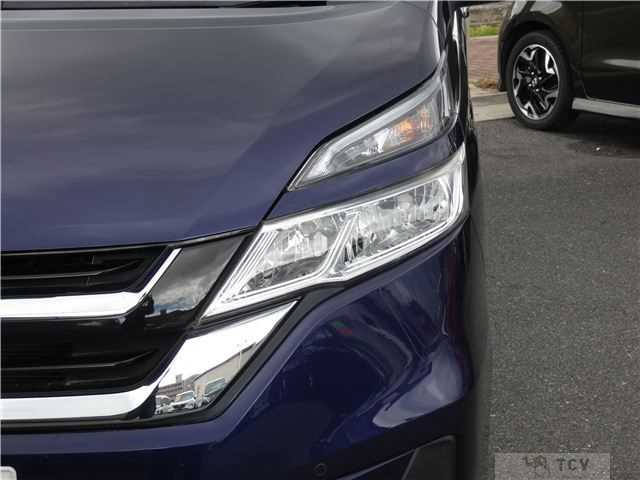 2017 Nissan Serena