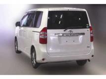 2013 Toyota Noah