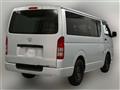2006 Toyota Hiace Van