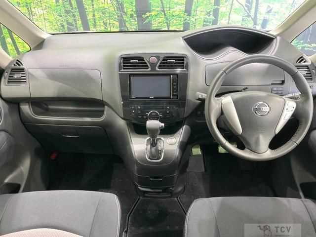 2013 Nissan Serena