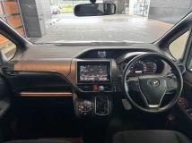 2014 Toyota Voxy