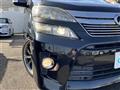2013 Toyota Vellfire