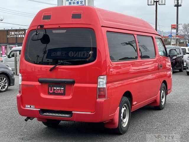 2006 Nissan Caravan