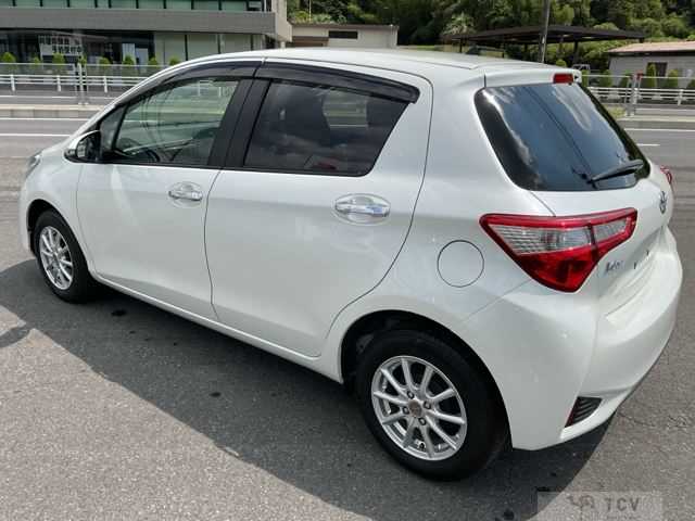 2018 Toyota Vitz