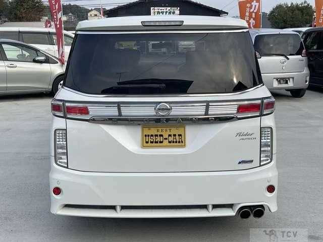 2012 Nissan Elgrand