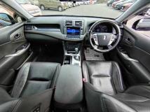 2012 Toyota Crown