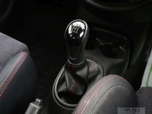 2014 Nissan March