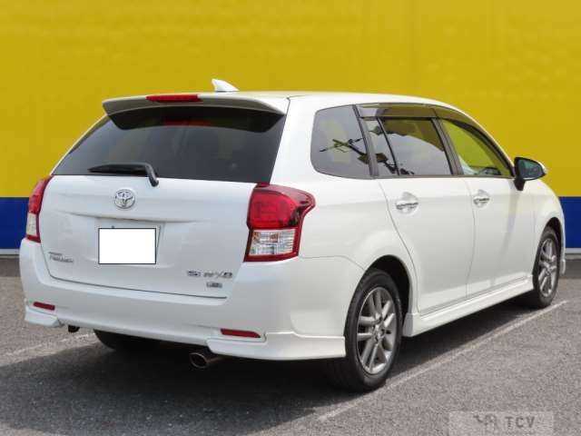 2013 Toyota Corolla Fielder