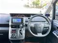 2013 Toyota Voxy