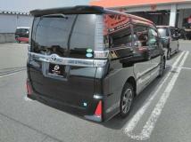 2018 Toyota Voxy
