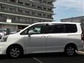 2010 Toyota Noah