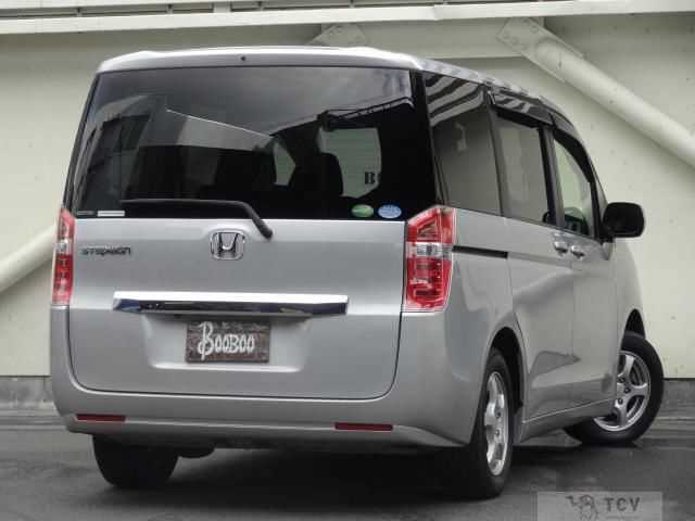 2013 Honda Step WGN