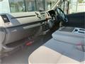 2005 Toyota Hiace