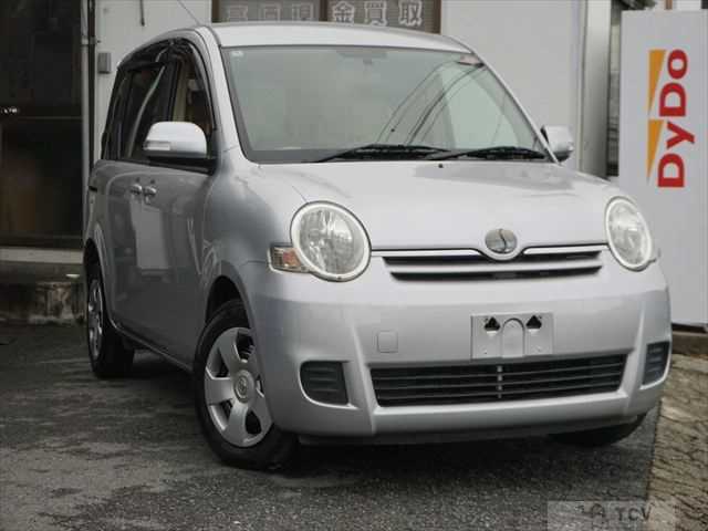 2010 Toyota Sienta