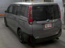 2015 Toyota Noah