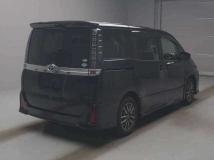 2014 Toyota Voxy