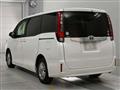 2015 Toyota Noah