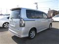 2007 Toyota Voxy