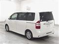 2010 Toyota Noah