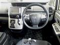 2010 Toyota Noah