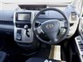 2010 Toyota Voxy