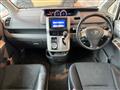 2009 Toyota Noah