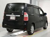 2009 Toyota Noah
