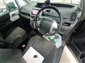 2012 Toyota Noah