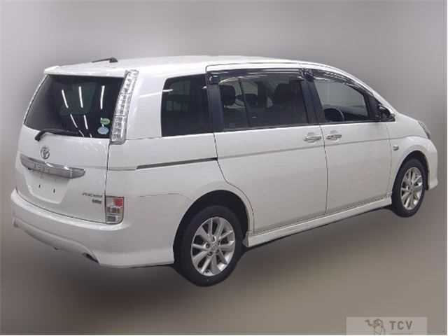 2015 Toyota Isis