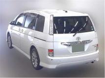 2015 Toyota Isis