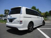 2013 Toyota Isis