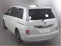 2014 Toyota Isis
